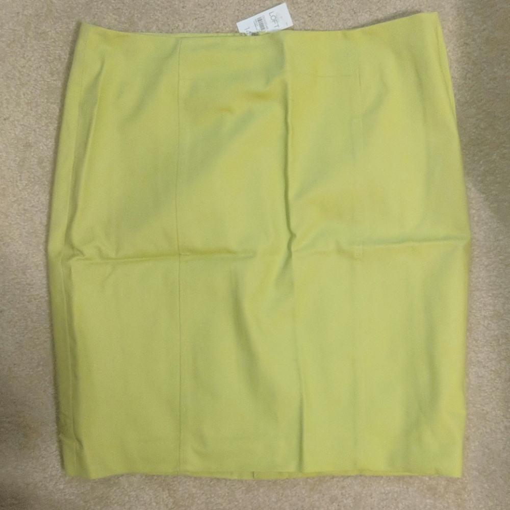 NWT Loft lime green pencil skirt